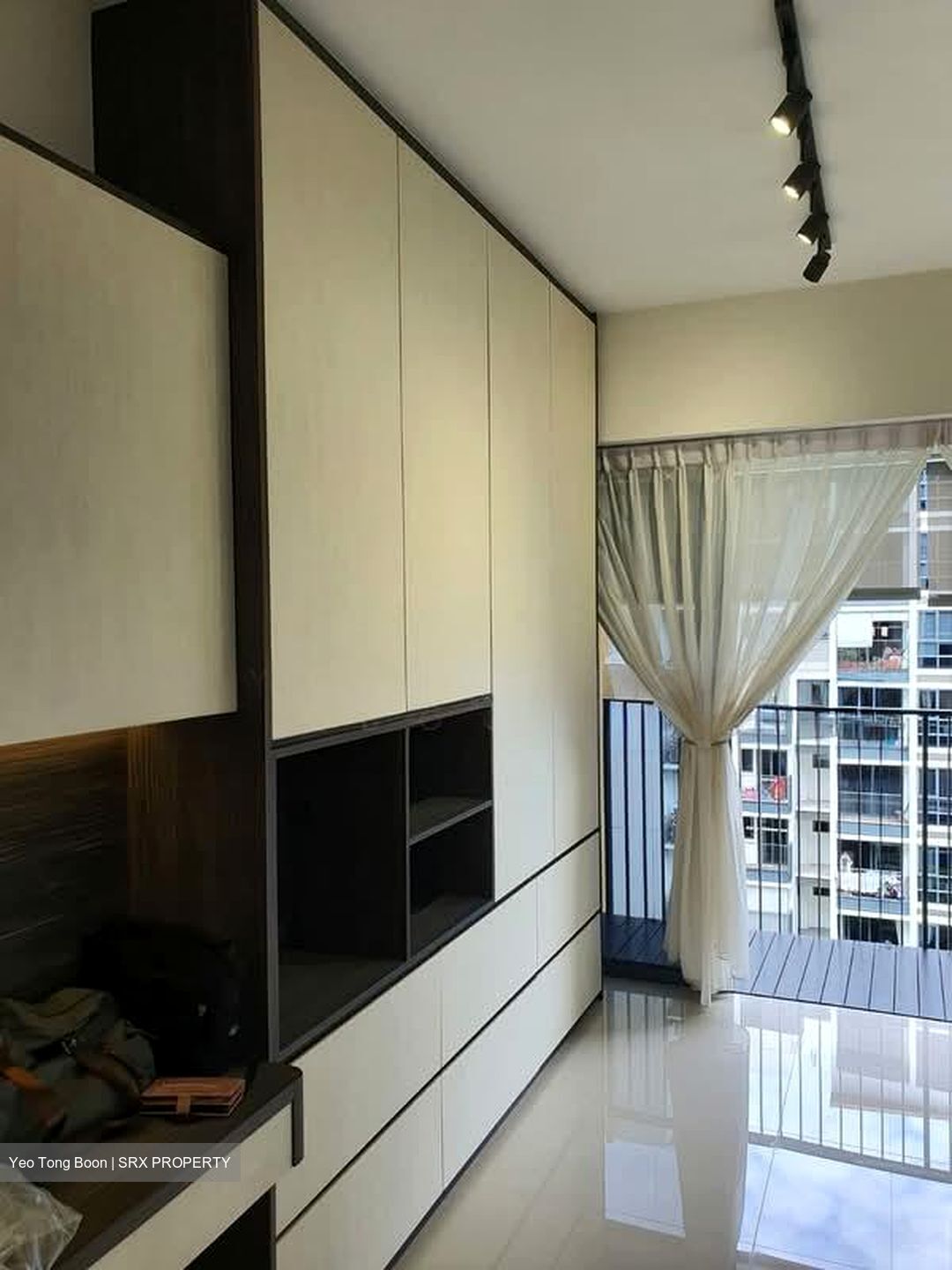 Coco Palms (D18), Condominium #592995151